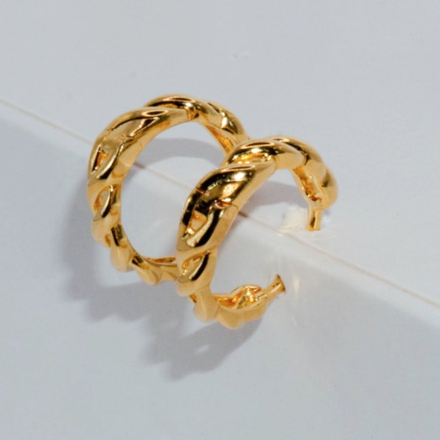 Amelia Twist Earrings