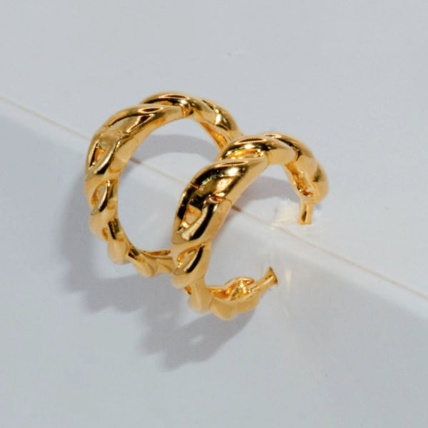 Amelia Twist Earrings